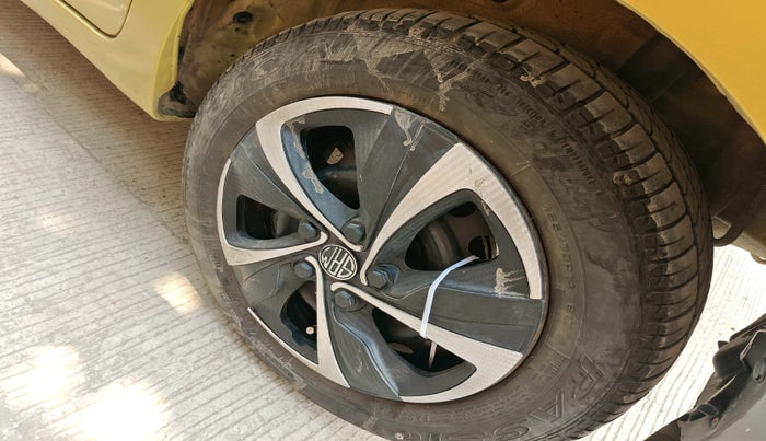 2014 Maruti Celerio VXI CNG, CNG, Manual, 59,155 km, tyre