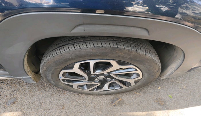 2024 Maruti FRONX ALPHA 1.0L TURBO 6 AT, Petrol, Automatic, 9,131 km, tyre