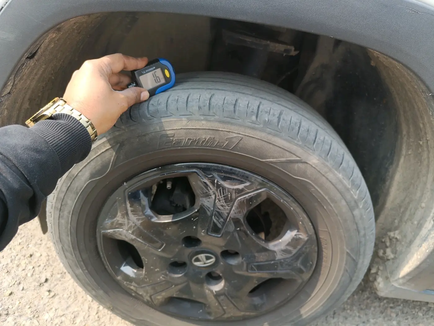 2022 Tata PUNCH ACCOMPLISHED MT, Petrol, Manual, 72,200 km, tyre