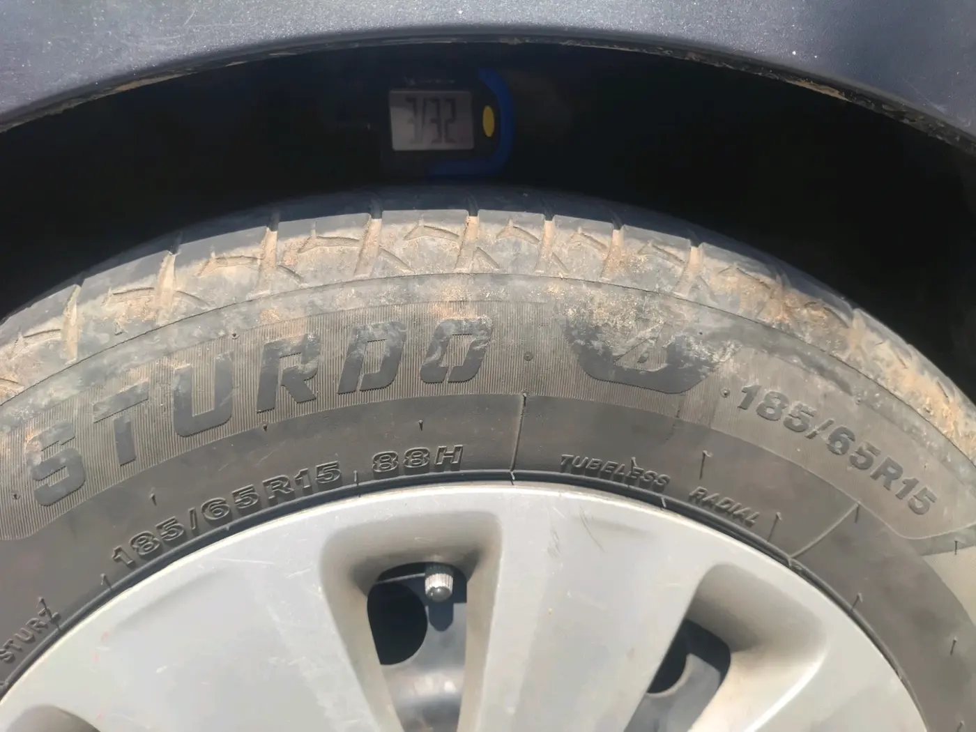 2016 Maruti Ertiga VDI SHVS, Diesel, Manual, 1,87,084 km, tyre