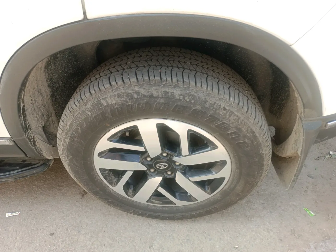 2021 Tata Harrier XZ PLUS 2.0L, Diesel, Manual, 70,065 km, tyre