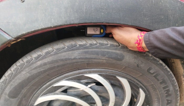 2017 Datsun Redi Go S 1.0, Petrol, Manual, 67,225 km, tyre