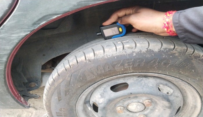 2017 Datsun Redi Go S 1.0, Petrol, Manual, 67,225 km, tyre