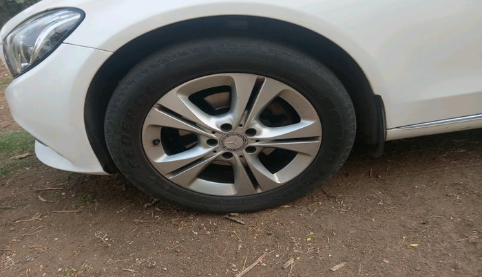 2014 Mercedes Benz C Class C 200 AVANTGARDE, Petrol, Automatic, 55,820 km, tyre