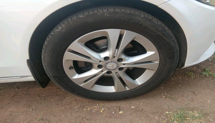 2014 Mercedes Benz C Class C 200 AVANTGARDE, Petrol, Automatic, 55,820 km, tyre