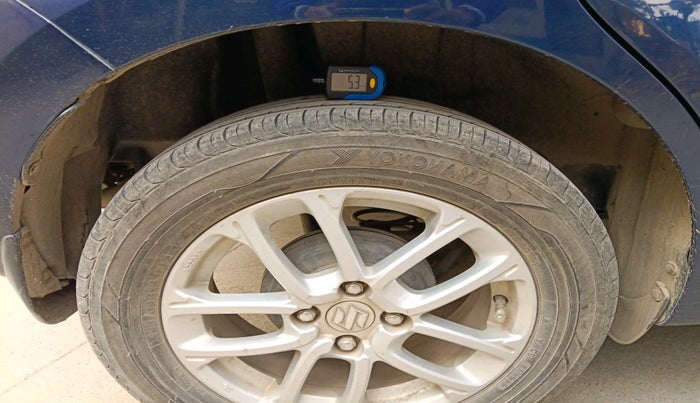 2018 Maruti Swift ZDI AMT, Diesel, Automatic, 88,290 km, tyre