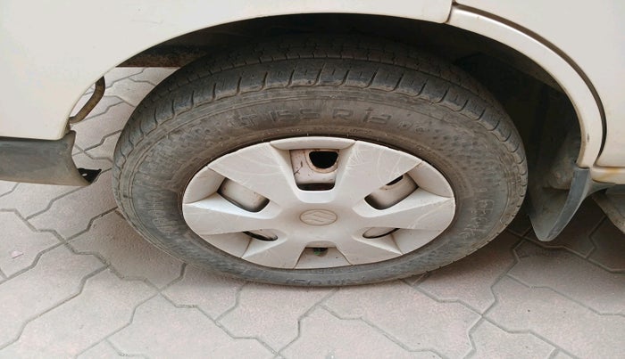 2015 Maruti Eeco 5 STR WITH A/C+HTR, Petrol, Manual, 72,162 km, tyre