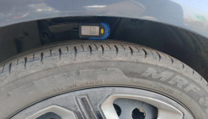 2023 Tata ALTROZ XM PLUS PETROL, Petrol, Manual, 65,245 km, tyre