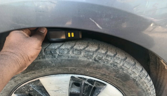 2012 Hyundai Eon D-LITE + LPG, Petrol, Manual, 89,970 km, tyre