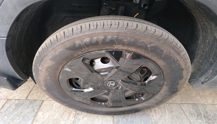 2025 Tata PUNCH Adventure Plus, Petrol, Manual, 3,242 km, tyre