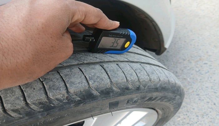 2017 Skoda Rapid STYLE 1.5 TDI AT, Diesel, Automatic, 80,168 km, tyre