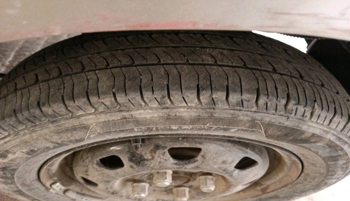 2011 Hyundai Santro Xing GLS PLUS AUDIO, Petrol, Manual, 91,136 km, tyre