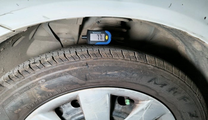 2014 Nissan Sunny XL, Petrol, Manual, 8,04,000 km, tyre