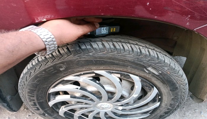 2010 Maruti Wagon R 1.0 LXI CNG, CNG, Manual, 1,16,008 km, tyre