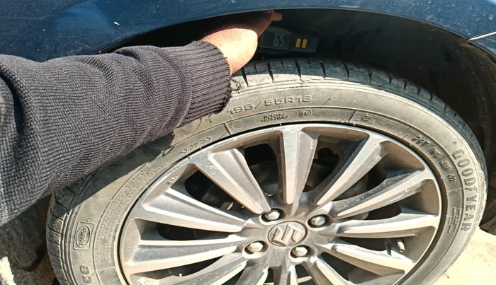 2022 Maruti Ciaz ALPHA  AT 1.5 SHVS PETROL, Petrol, Automatic, 37,060 km, tyre