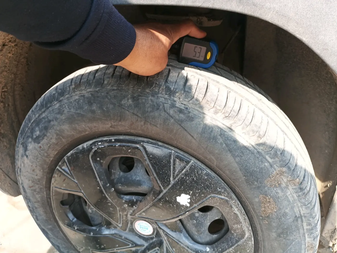 2023 Tata PUNCH PURE MT, CNG, Manual, 28,753 km, tyre
