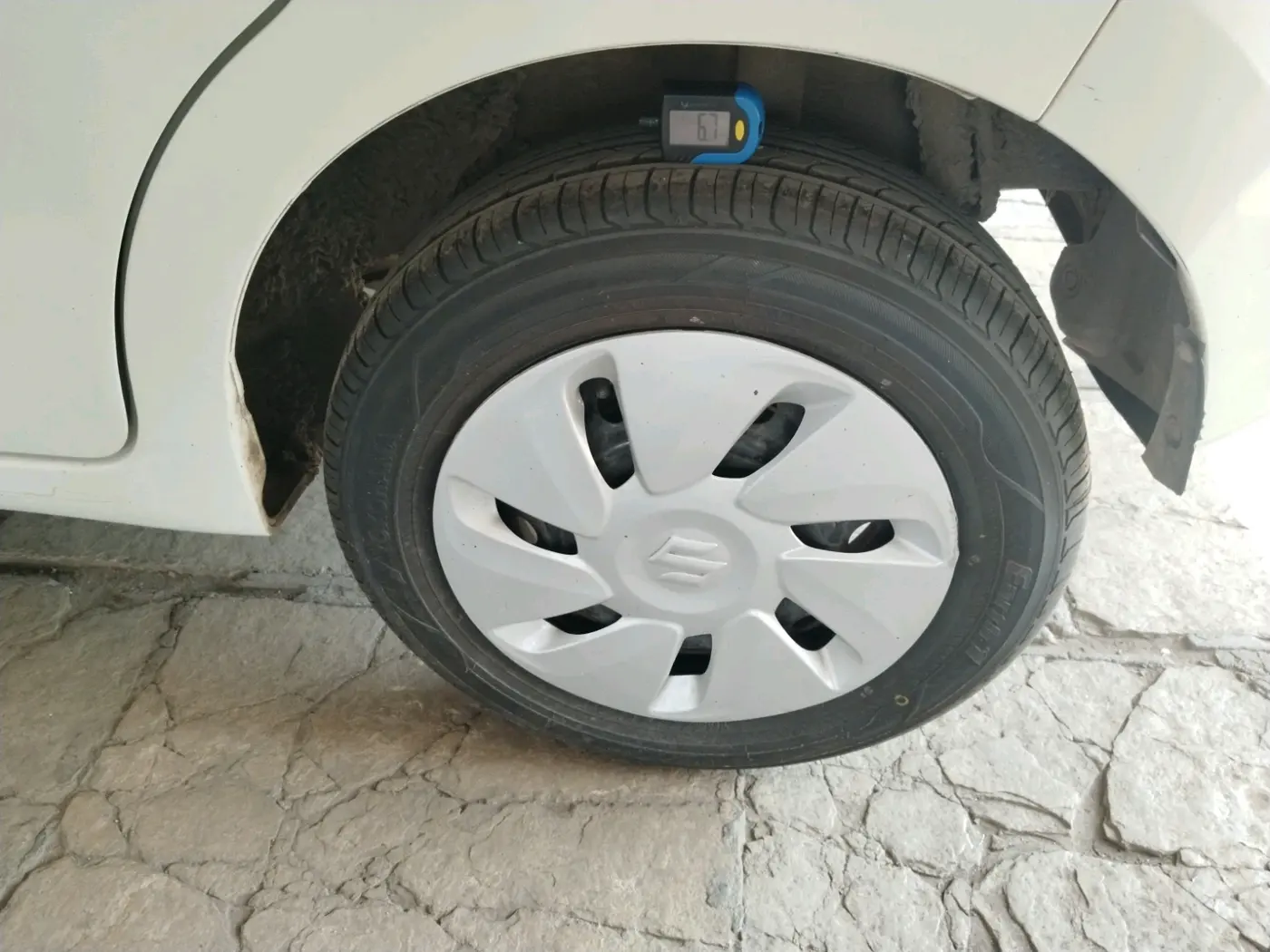 2016 Maruti Celerio ZXI AMT, Petrol, Automatic, 92,836 km, tyre