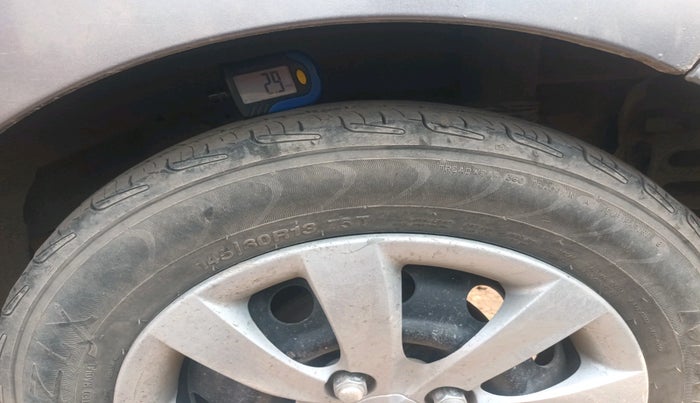 2013 Hyundai Eon MAGNA +, Petrol, Manual, 26,642 km, tyre