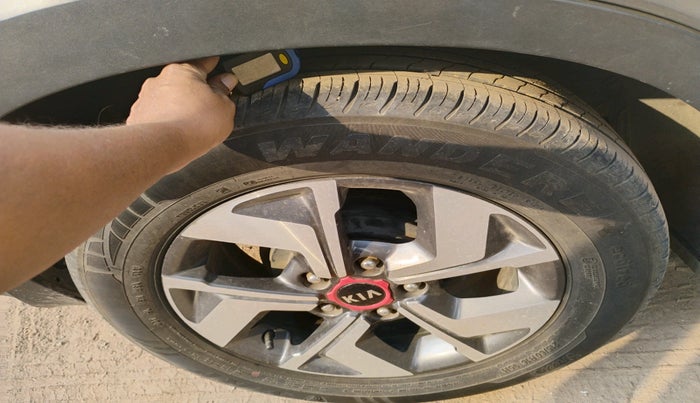 2020 KIA SONET GTX PLUS 1.5, Diesel, Manual, 51,105 km, tyre