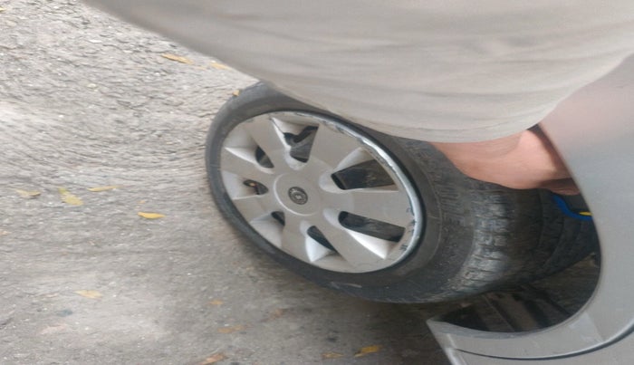 2011 Maruti Alto K10 VXI, Petrol, Manual, 93,773 km, tyre