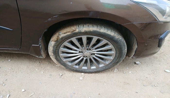 2015 Maruti Ciaz ZXI, Petrol, Manual, 52,967 km, tyre
