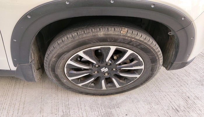 2020 Maruti Vitara Brezza ZXI PLUS AT SHVS, Petrol, Automatic, 47,537 km, tyre