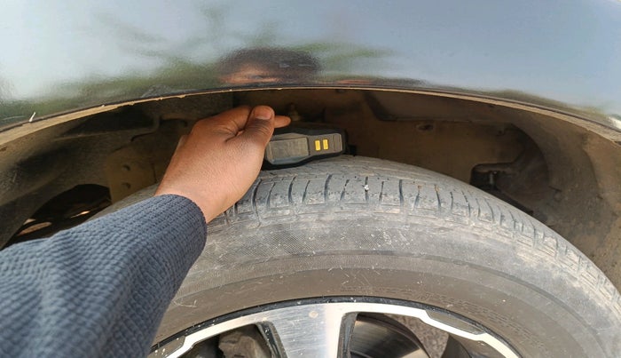 2024 Mahindra SCORPIO CLASSIC S11 7STR, Diesel, Manual, 12,494 km, tyre