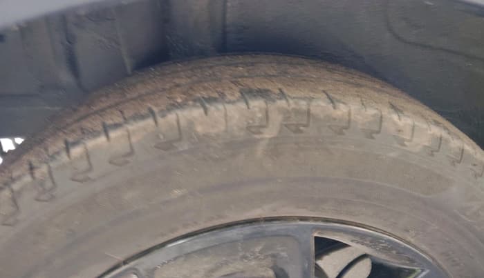 2022 Maruti IGNIS ZETA 1.2, Petrol, Manual, 35,577 km, tyre