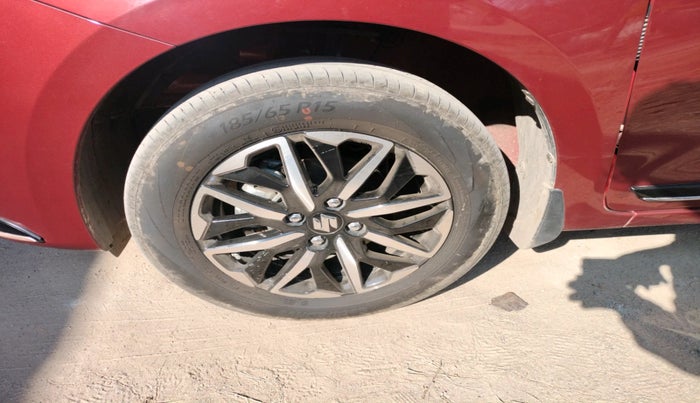 2025 Maruti Dzire ZXi Plus, Petrol, Manual, 1,695 km, tyre