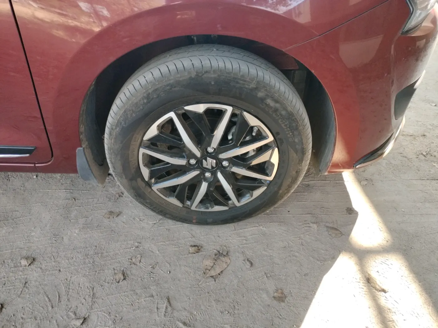 2025 Maruti Dzire ZXi Plus, Petrol, Manual, 1,695 km, tyre