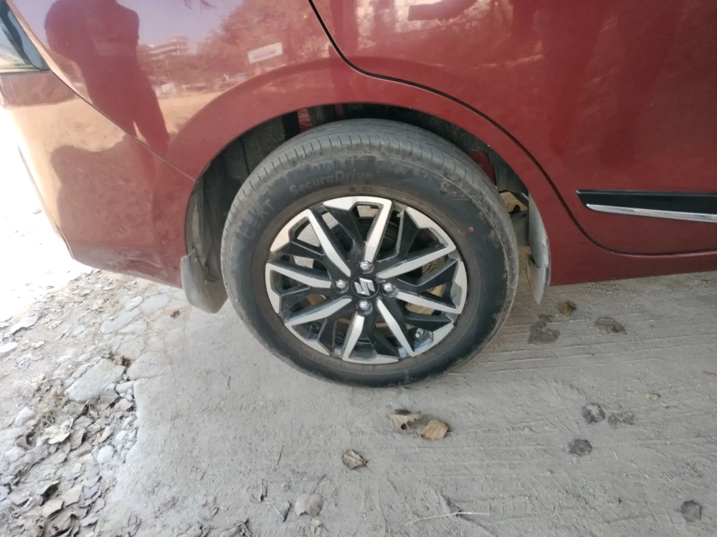 2025 Maruti Dzire ZXi Plus, Petrol, Manual, 1,695 km, tyre