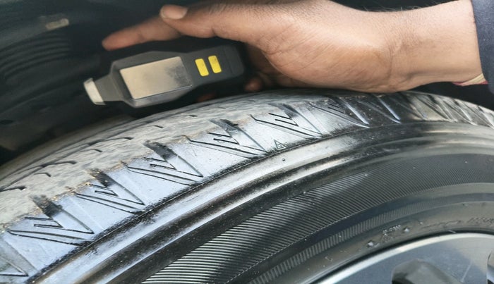 2022 Tata Safari XT PLUS, Diesel, Manual, 42,014 km, tyre