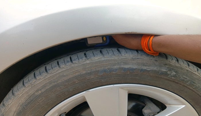 2016 Skoda Rapid 1.5 TDI CR AMBITION PLUS AT, Diesel, Automatic, 1,21,025 km, tyre