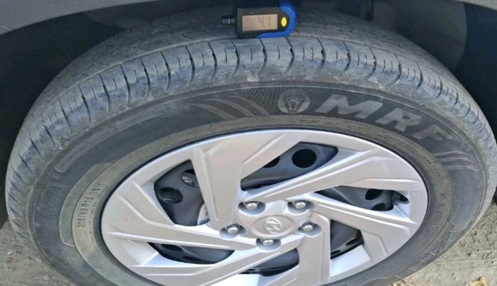 2025 Hyundai Creta E 1.5 DIESEL, Diesel, Manual, 6,179 km, tyre