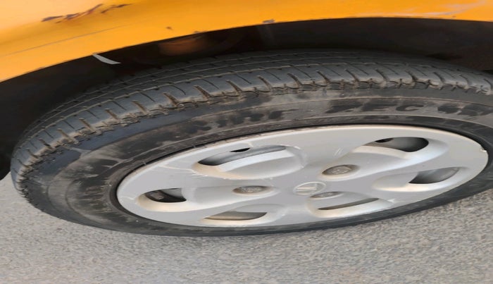 2011 Tata Nano LX, Petrol, Manual, 50,246 km, tyre