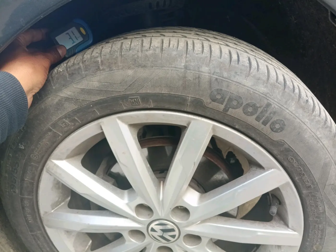 2018 Volkswagen Ameo HIGHLINE1.2L PLUS 16 ALLOY, Petrol, Manual, 70,038 km, tyre