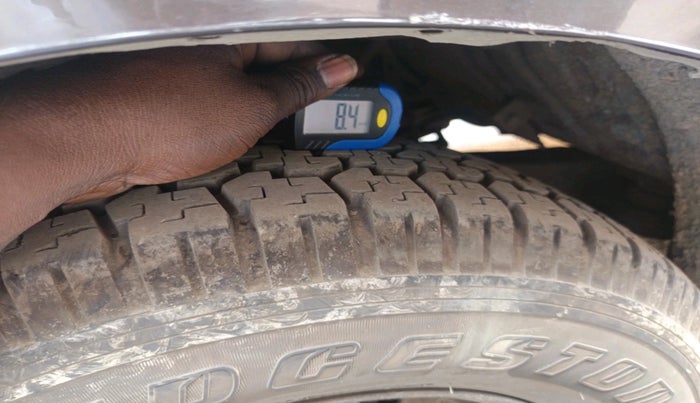 2010 Mahindra Xylo E6, Diesel, Manual, 82,983 km, tyre