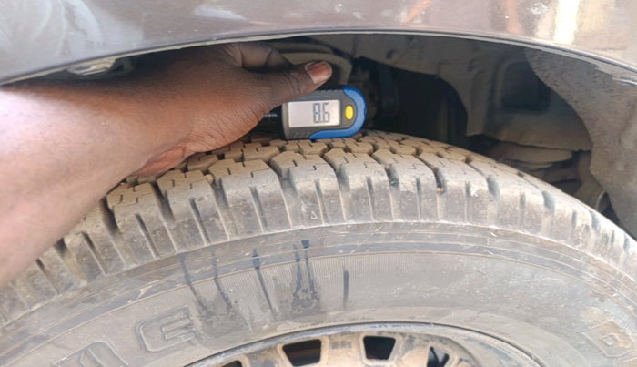 2010 Mahindra Xylo E6, Diesel, Manual, 82,983 km, tyre