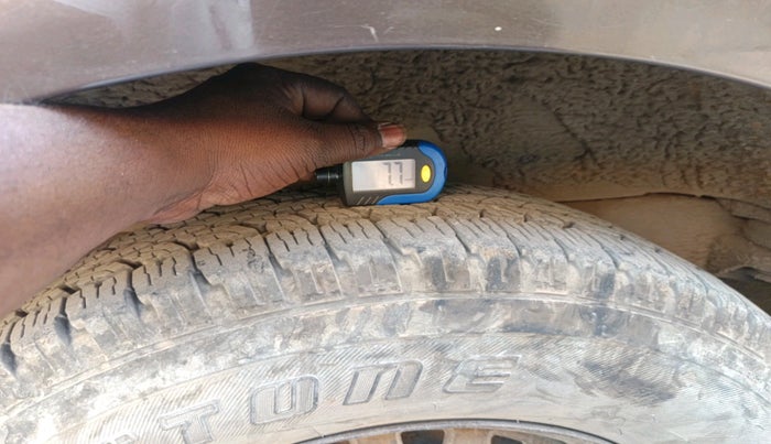 2010 Mahindra Xylo E6, Diesel, Manual, 82,983 km, tyre