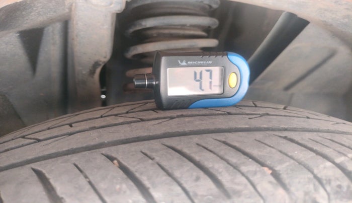 2022 Nissan MAGNITE XV TURBO CVT, Petrol, Automatic, 26,073 km, tyre