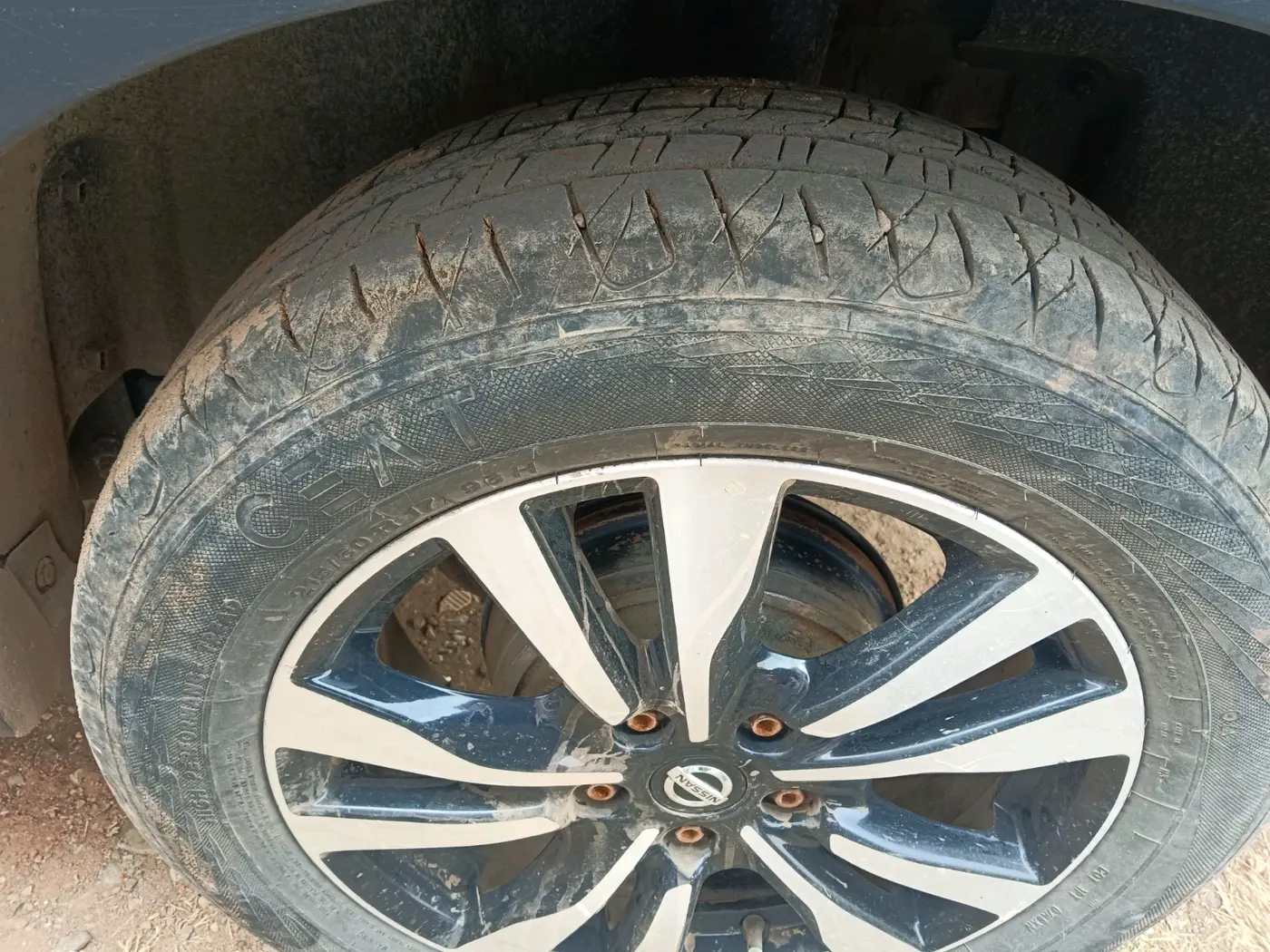 2022 Nissan Kicks XV 1.5, Petrol, Manual, 65,671 km, tyre
