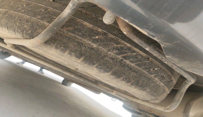 2014 Maruti Ertiga ZDI, Diesel, Manual, 1,17,714 km, tyre