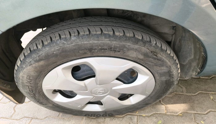 2023 Tata TIAGO EV XT MEDIUM RANGE, Electric, Automatic, 28,306 km, tyre