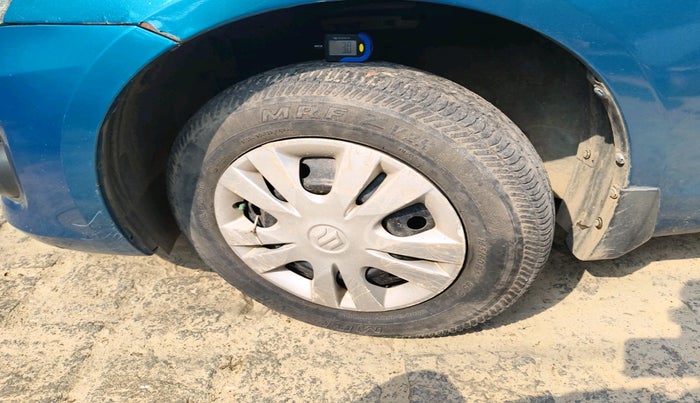 2012 Maruti Swift Dzire VXI, Petrol, Manual, 1,13,653 km, tyre