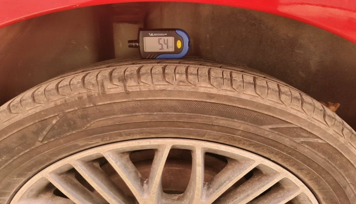 2012 Skoda Rapid ACTIVE 1.6 TDI CR MT, Diesel, Manual, 94,762 km, tyre