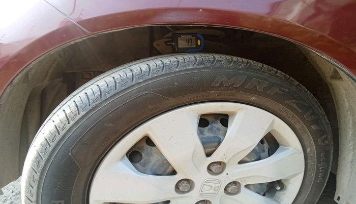 2015 Honda Mobilio 1.5L I-DTEC S, Diesel, Manual, 1,32,431 km, tyre