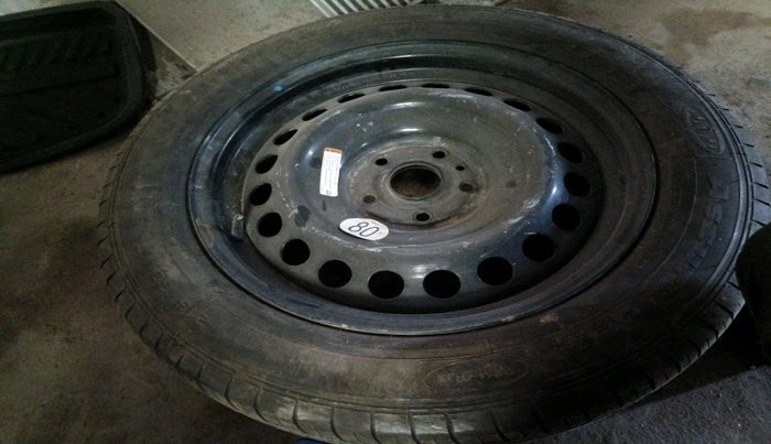 2020 MG HECTOR SHARP 1.5 DCT PETROL, Petrol, Automatic, 75,171 km, tyre