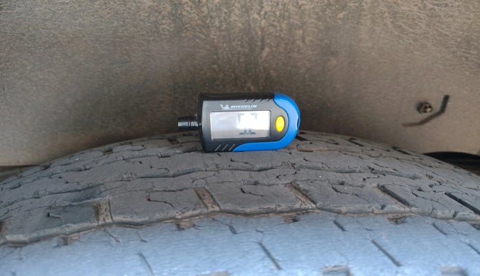 2021 Mahindra Thar LX D AT 4WD HT, Diesel, Automatic, 42,933 km, tyre