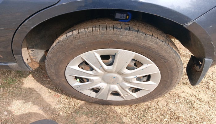 2013 Ford Figo ZXI 1.4 DIESEL, Diesel, Manual, 70,191 km, tyre