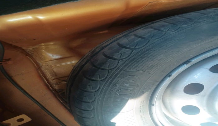 2016 Tata Tiago XZ PETROL, Petrol, Manual, 95,803 km, tyre